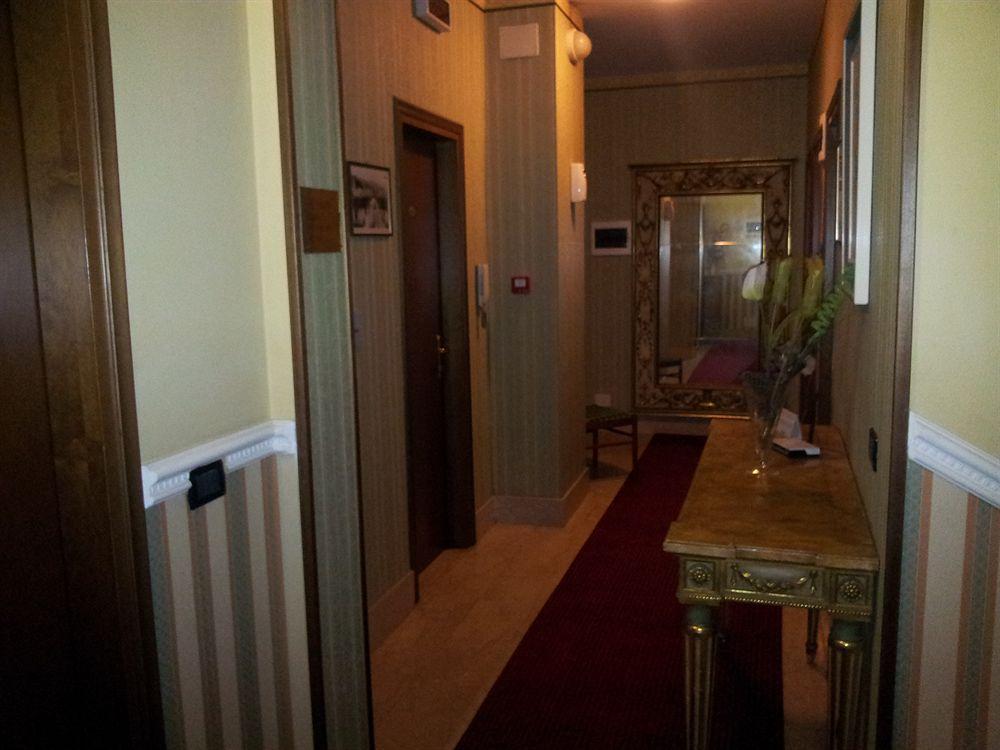 Hotel Imperial 都灵 外观 照片