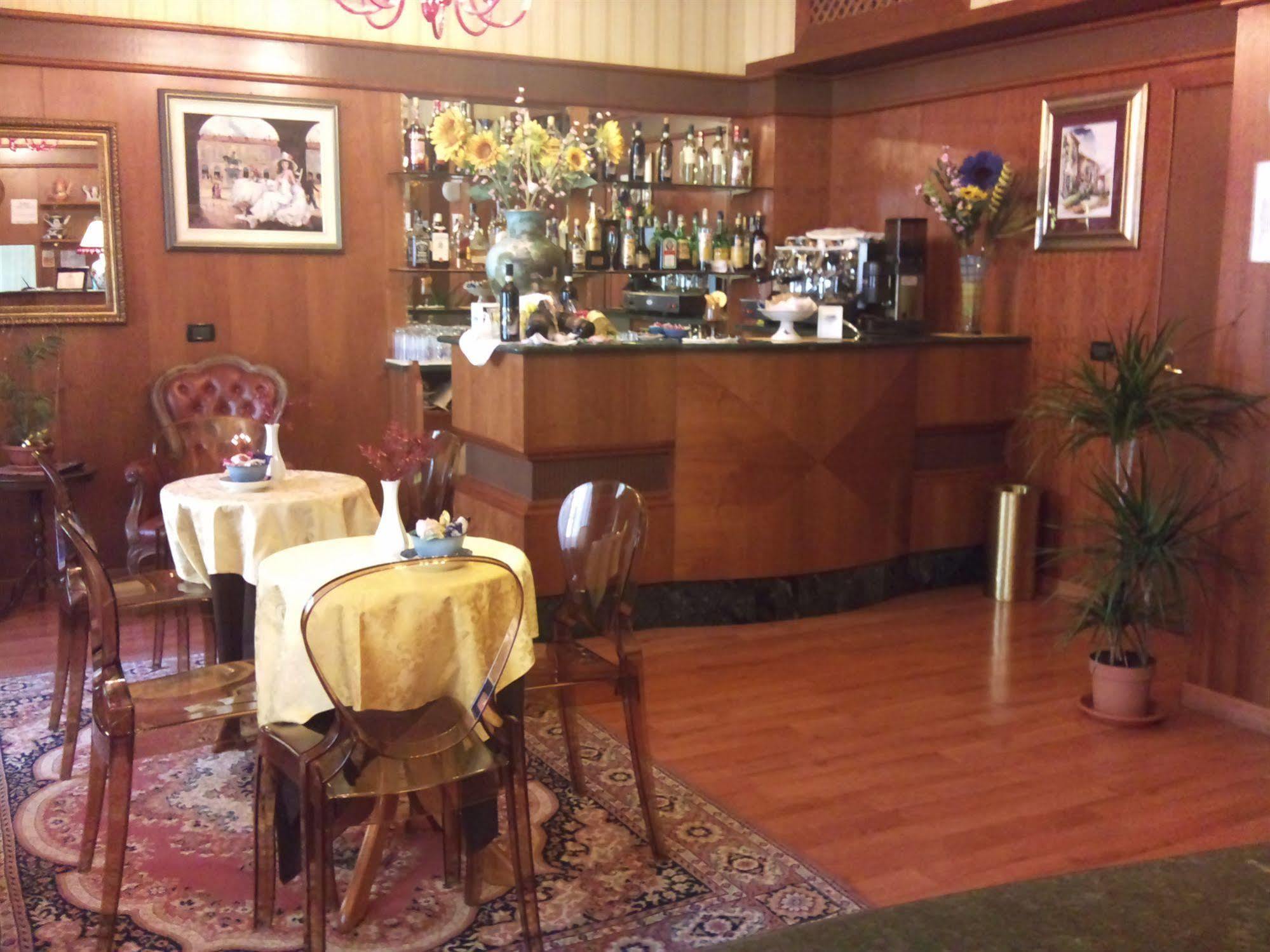 Hotel Imperial 都灵 外观 照片